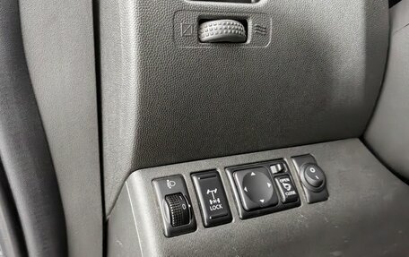 Nissan Navara (Frontier), 2012 год, 1 720 000 рублей, 18 фотография