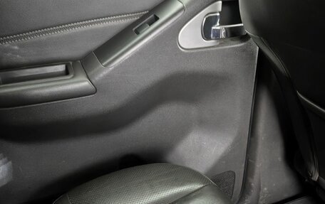 Nissan Navara (Frontier), 2012 год, 1 720 000 рублей, 17 фотография