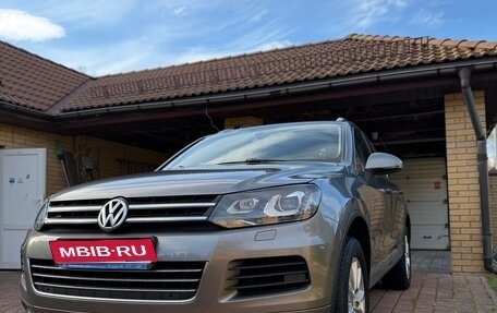 Volkswagen Touareg III, 2012 год, 2 300 000 рублей, 1 фотография
