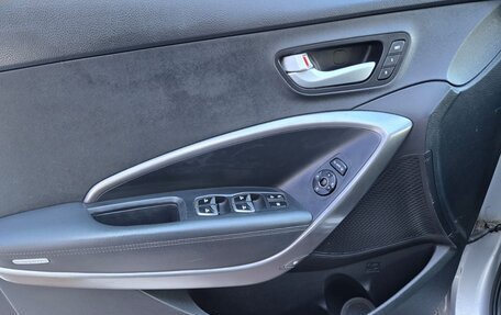 Hyundai Santa Fe III рестайлинг, 2014 год, 1 650 000 рублей, 23 фотография