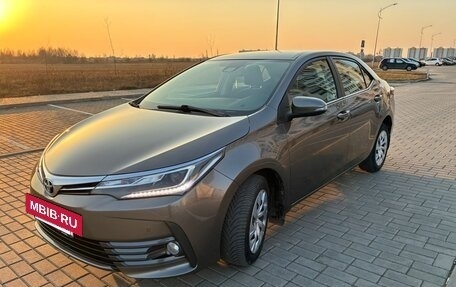 Toyota Corolla, 2016 год, 1 290 000 рублей, 2 фотография