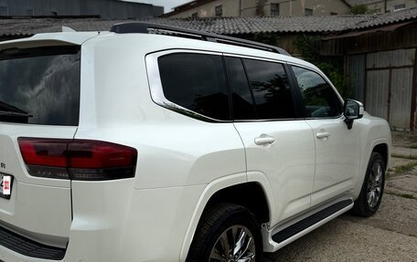 Toyota Land Cruiser, 2023 год, 10 700 000 рублей, 4 фотография