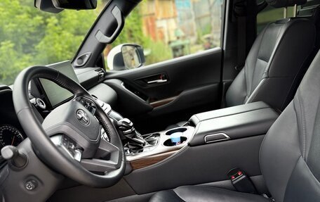 Toyota Land Cruiser, 2023 год, 10 700 000 рублей, 11 фотография