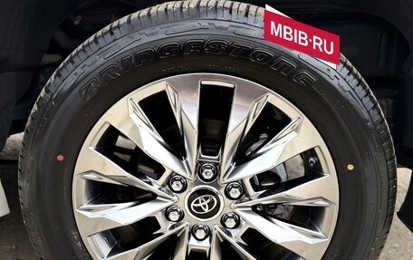 Toyota Land Cruiser, 2023 год, 10 700 000 рублей, 13 фотография