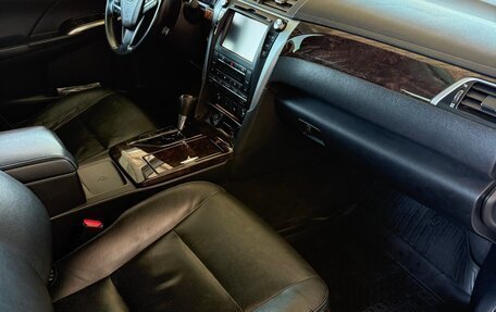 Toyota Camry, 2015 год, 2 000 000 рублей, 10 фотография