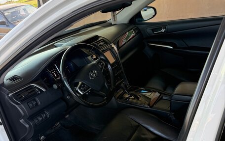 Toyota Camry, 2015 год, 2 000 000 рублей, 7 фотография