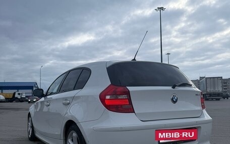 BMW 1 серия, 2011 год, 990 000 рублей, 2 фотография