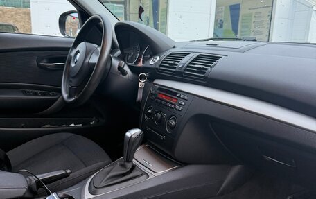 BMW 1 серия, 2011 год, 990 000 рублей, 9 фотография