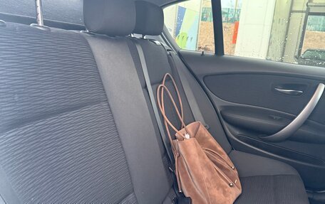 BMW 1 серия, 2011 год, 990 000 рублей, 15 фотография