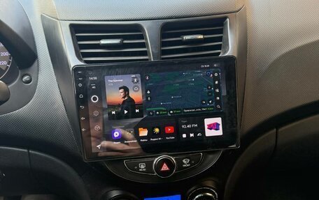 Hyundai Solaris II рестайлинг, 2012 год, 560 000 рублей, 7 фотография