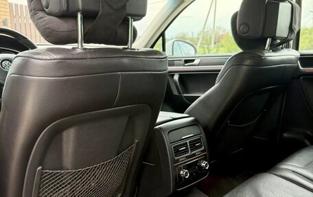 Volkswagen Touareg III, 2012 год, 2 150 000 рублей, 14 фотография