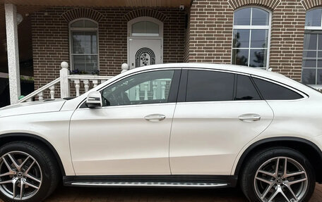 Mercedes-Benz GLE Coupe, 2017 год, 4 200 000 рублей, 3 фотография