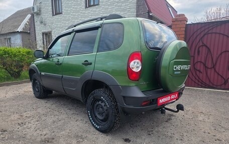 Chevrolet Niva I рестайлинг, 2016 год, 730 000 рублей, 9 фотография
