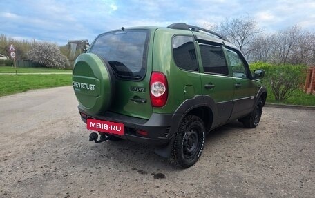Chevrolet Niva I рестайлинг, 2016 год, 730 000 рублей, 7 фотография
