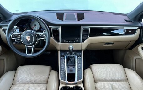 Porsche Macan I рестайлинг, 2016 год, 3 000 000 рублей, 5 фотография