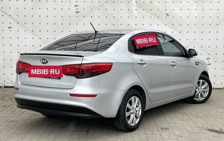 KIA Rio III рестайлинг, 2016 год, 1 090 000 рублей, 5 фотография