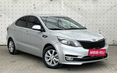 KIA Rio III рестайлинг, 2016 год, 1 090 000 рублей, 2 фотография