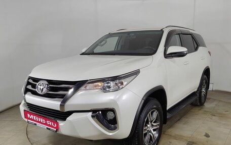 Toyota Fortuner II, 2020 год, 3 700 000 рублей, 3 фотография
