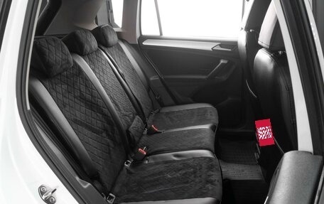 Volkswagen Tiguan II, 2020 год, 2 339 000 рублей, 7 фотография