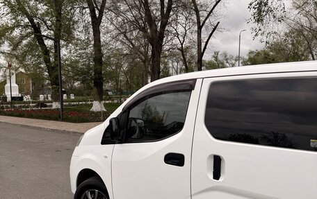 Nissan NV200, 2016 год, 1 500 000 рублей, 15 фотография