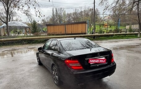 Mercedes-Benz C-Класс, 2011 год, 949 000 рублей, 3 фотография