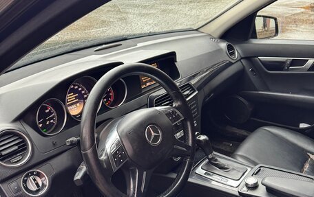 Mercedes-Benz C-Класс, 2011 год, 949 000 рублей, 5 фотография