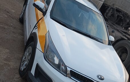 KIA Rio IV, 2019 год, 800 000 рублей, 2 фотография