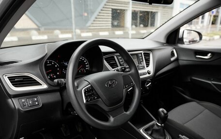 Hyundai Accent IV, 2022 год, 1 489 000 рублей, 5 фотография