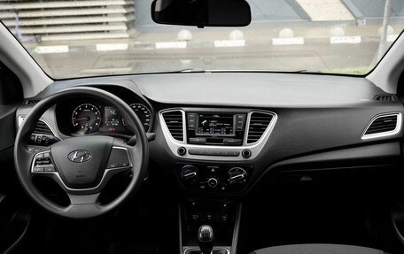 Hyundai Accent IV, 2022 год, 1 489 000 рублей, 7 фотография