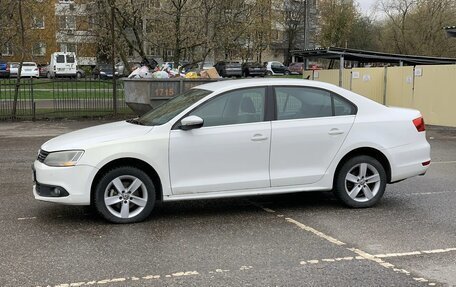 Volkswagen Jetta VI, 2012 год, 650 000 рублей, 4 фотография