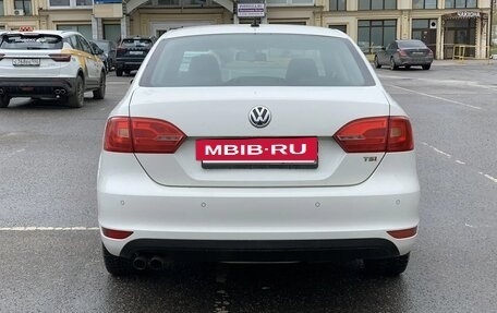 Volkswagen Jetta VI, 2012 год, 650 000 рублей, 5 фотография