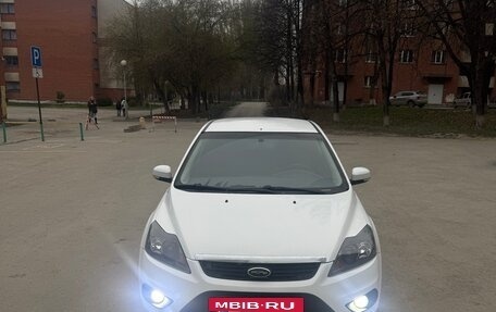 Ford Focus II рестайлинг, 2011 год, 650 000 рублей, 3 фотография