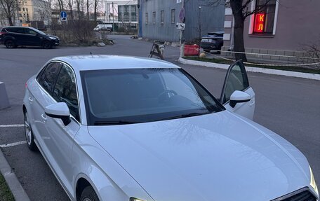 Audi A3, 2019 год, 1 980 000 рублей, 2 фотография