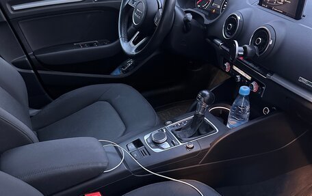 Audi A3, 2019 год, 1 980 000 рублей, 13 фотография