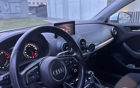 Audi A3, 2019 год, 1 980 000 рублей, 12 фотография