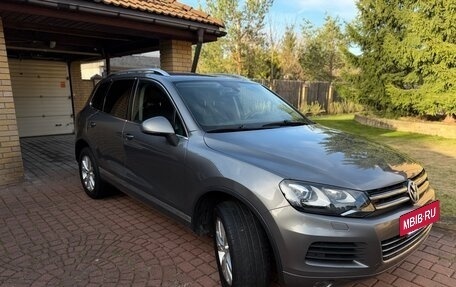 Volkswagen Touareg III, 2012 год, 2 300 000 рублей, 21 фотография