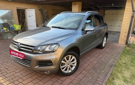 Volkswagen Touareg III, 2012 год, 2 300 000 рублей, 22 фотография