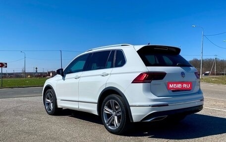 Volkswagen Tiguan II, 2018 год, 2 900 000 рублей, 3 фотография