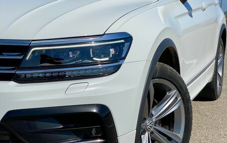 Volkswagen Tiguan II, 2018 год, 2 900 000 рублей, 15 фотография