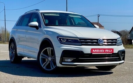 Volkswagen Tiguan II, 2018 год, 2 900 000 рублей, 12 фотография