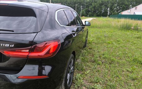 BMW 1 серия, 2019 год, 2 200 000 рублей, 4 фотография