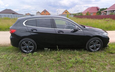 BMW 1 серия, 2019 год, 2 200 000 рублей, 7 фотография