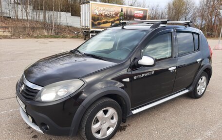 Renault Sandero I, 2012 год, 740 000 рублей, 2 фотография