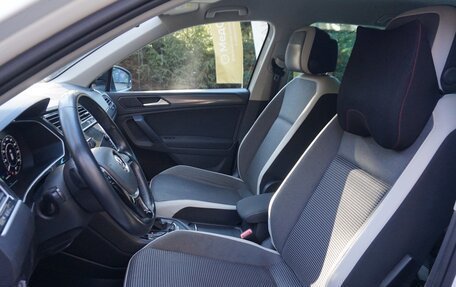 Volkswagen Tiguan II, 2018 год, 2 290 000 рублей, 7 фотография