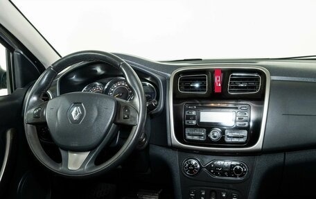 Renault Sandero II рестайлинг, 2016 год, 991 000 рублей, 13 фотография