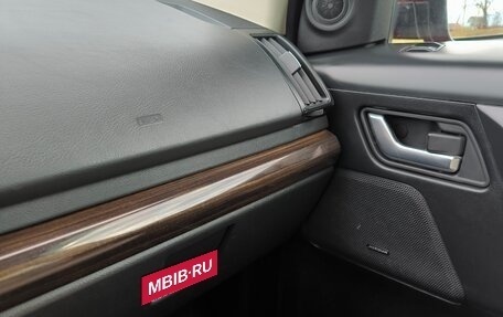 Land Rover Freelander II рестайлинг 2, 2013 год, 1 900 000 рублей, 7 фотография