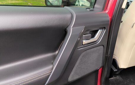 Land Rover Freelander II рестайлинг 2, 2013 год, 1 900 000 рублей, 11 фотография