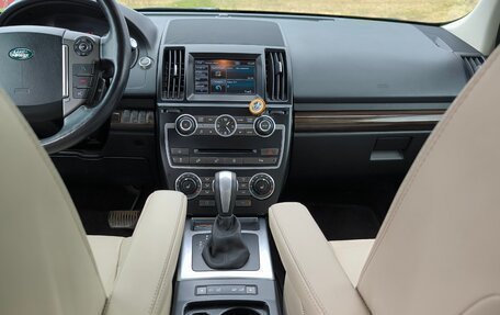 Land Rover Freelander II рестайлинг 2, 2013 год, 1 900 000 рублей, 8 фотография