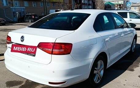 Volkswagen Jetta VI, 2015 год, 1 980 000 рублей, 13 фотография