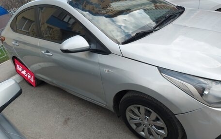 Hyundai Solaris II рестайлинг, 2019 год, 845 000 рублей, 11 фотография